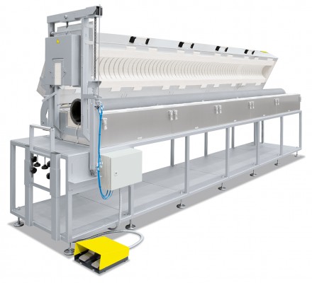 Tube furnace RS 200/4500/08 with lift door for heat treatment of bars