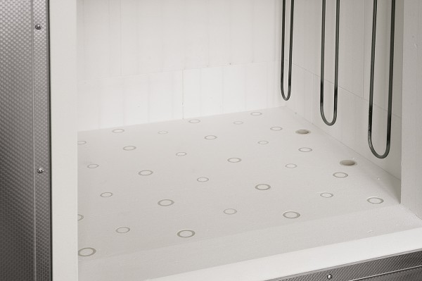 Reinforced floor as protection for bottom insulation for high-temperature furnace HT 16/16 and higher